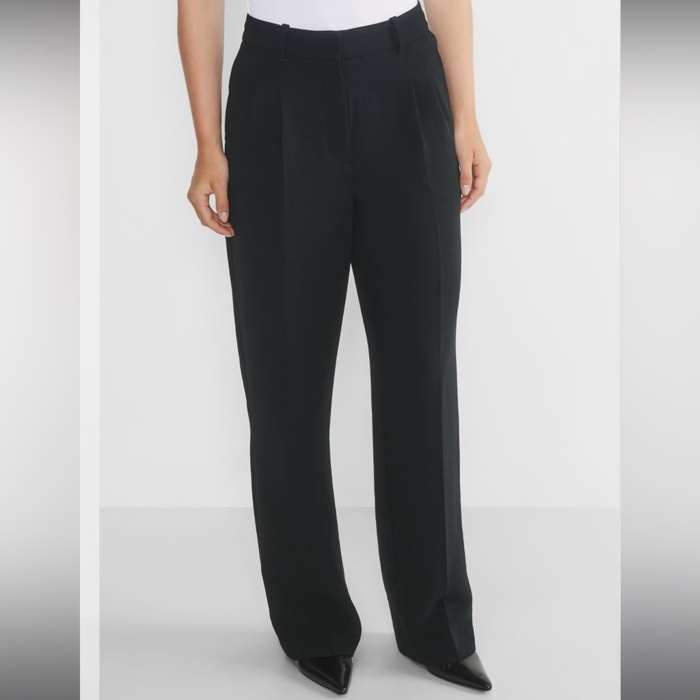 Aritzia Effortless Pant Crepe Trousers Crepette Wilfred Black Pleated Pants 00